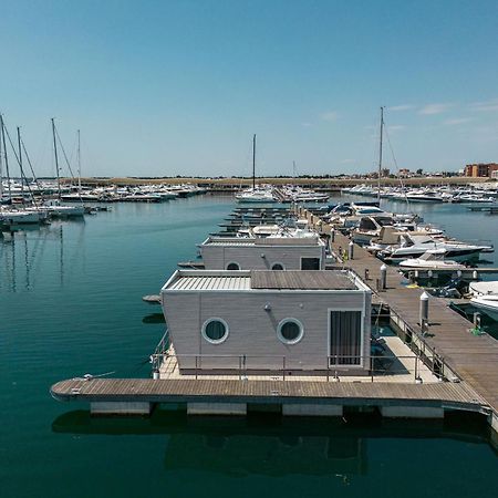 Marina Del Gargano Houseboat Ξενοδοχείο Manfredonia Εξωτερικό φωτογραφία
