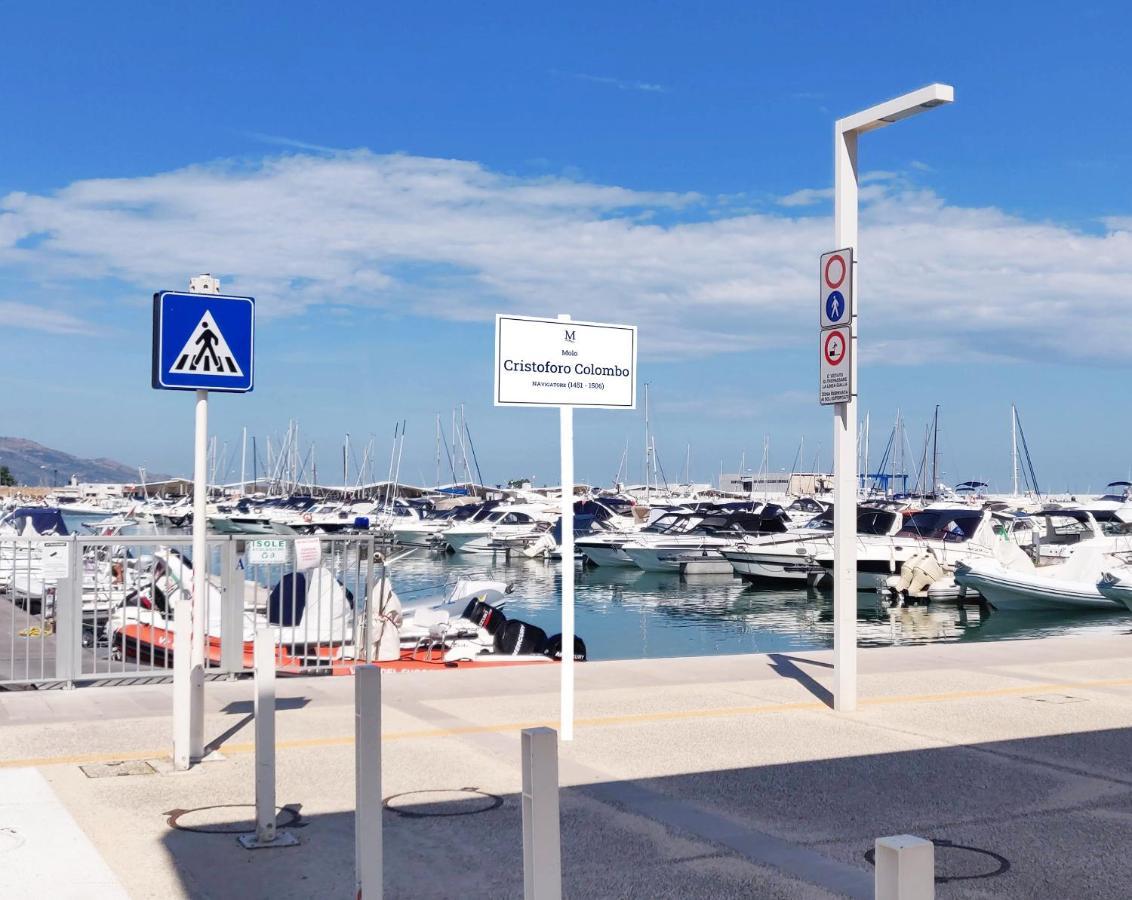 Marina Del Gargano Houseboat Ξενοδοχείο Manfredonia Εξωτερικό φωτογραφία