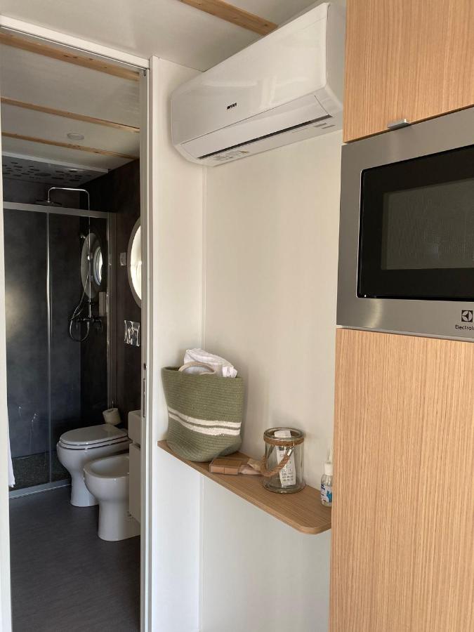 Marina Del Gargano Houseboat Ξενοδοχείο Manfredonia Εξωτερικό φωτογραφία