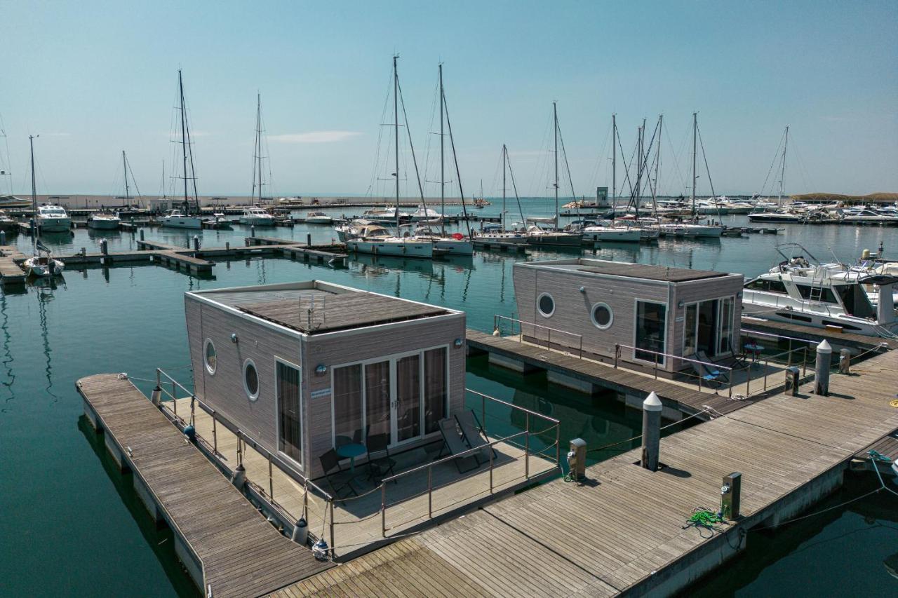 Marina Del Gargano Houseboat Ξενοδοχείο Manfredonia Εξωτερικό φωτογραφία