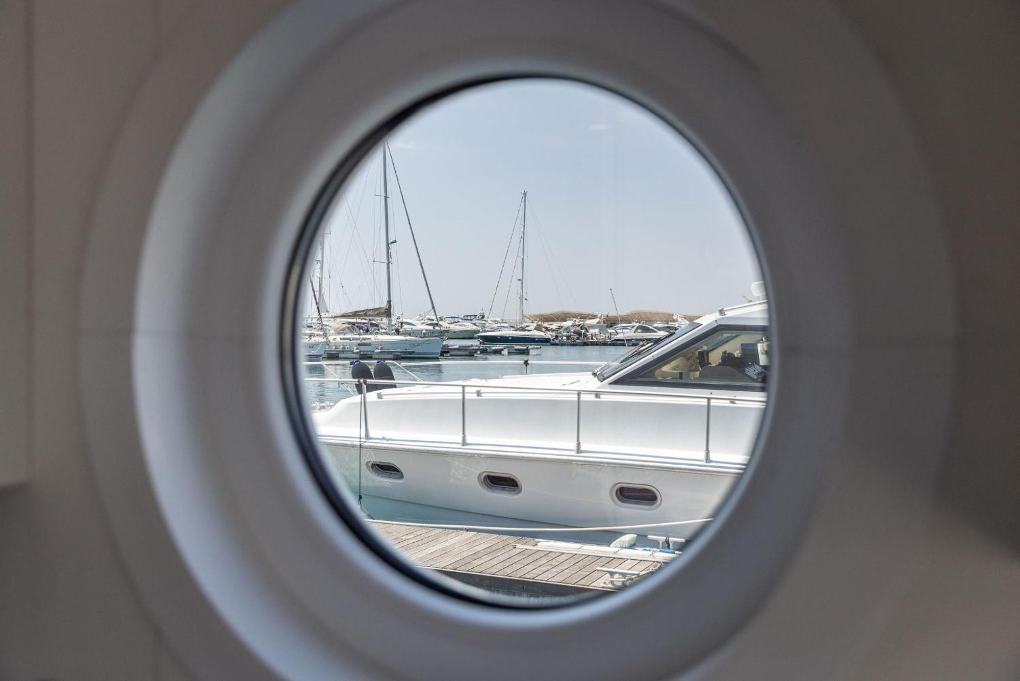 Marina Del Gargano Houseboat Ξενοδοχείο Manfredonia Εξωτερικό φωτογραφία
