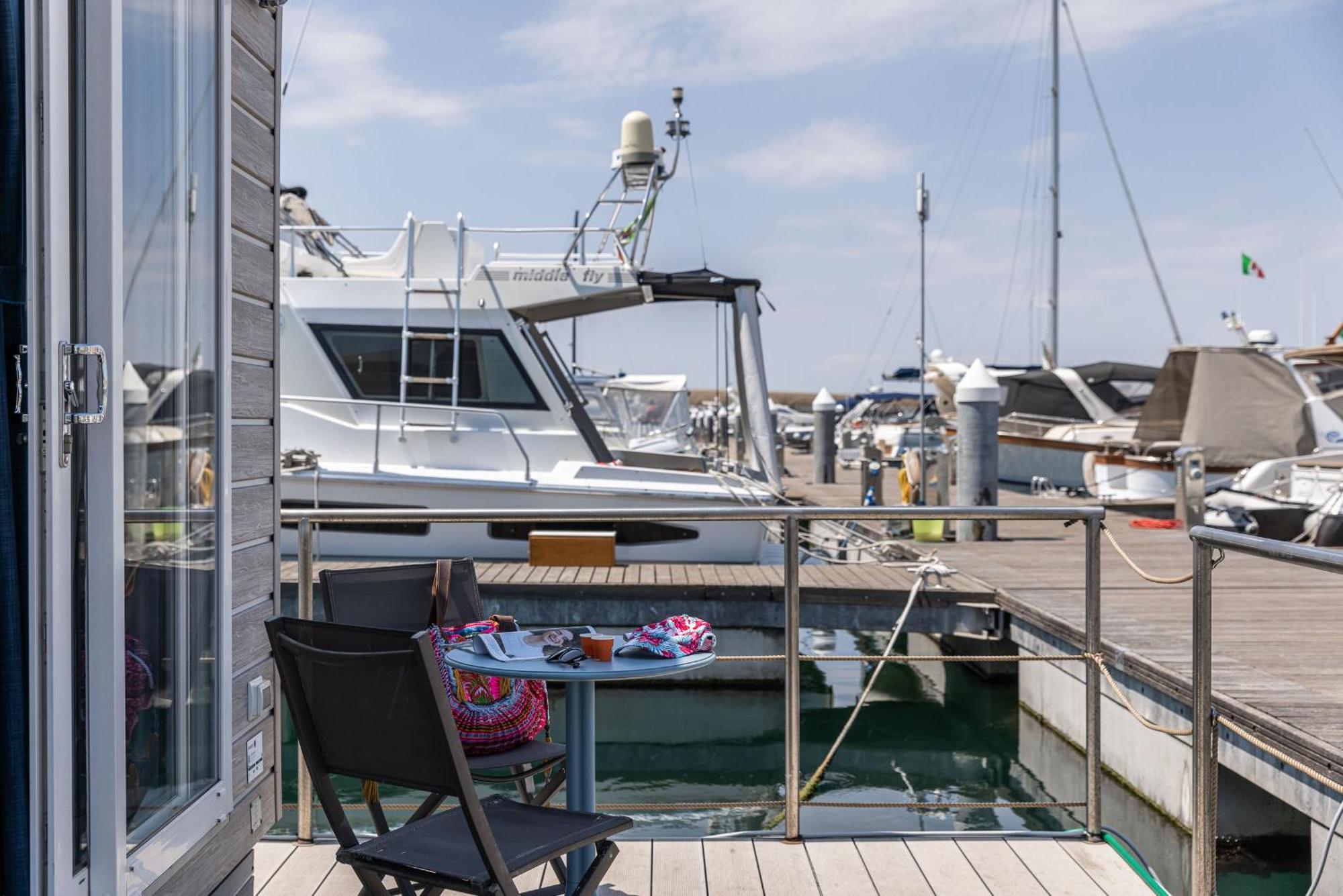 Marina Del Gargano Houseboat Ξενοδοχείο Manfredonia Εξωτερικό φωτογραφία